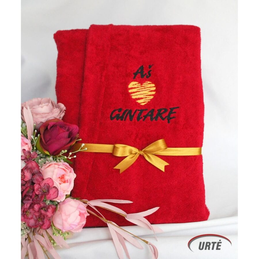 Siuvinėtas  chalatas "Aš myliu..."